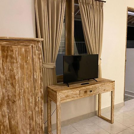Kubu Mini Guest House Canggu Екстериор снимка