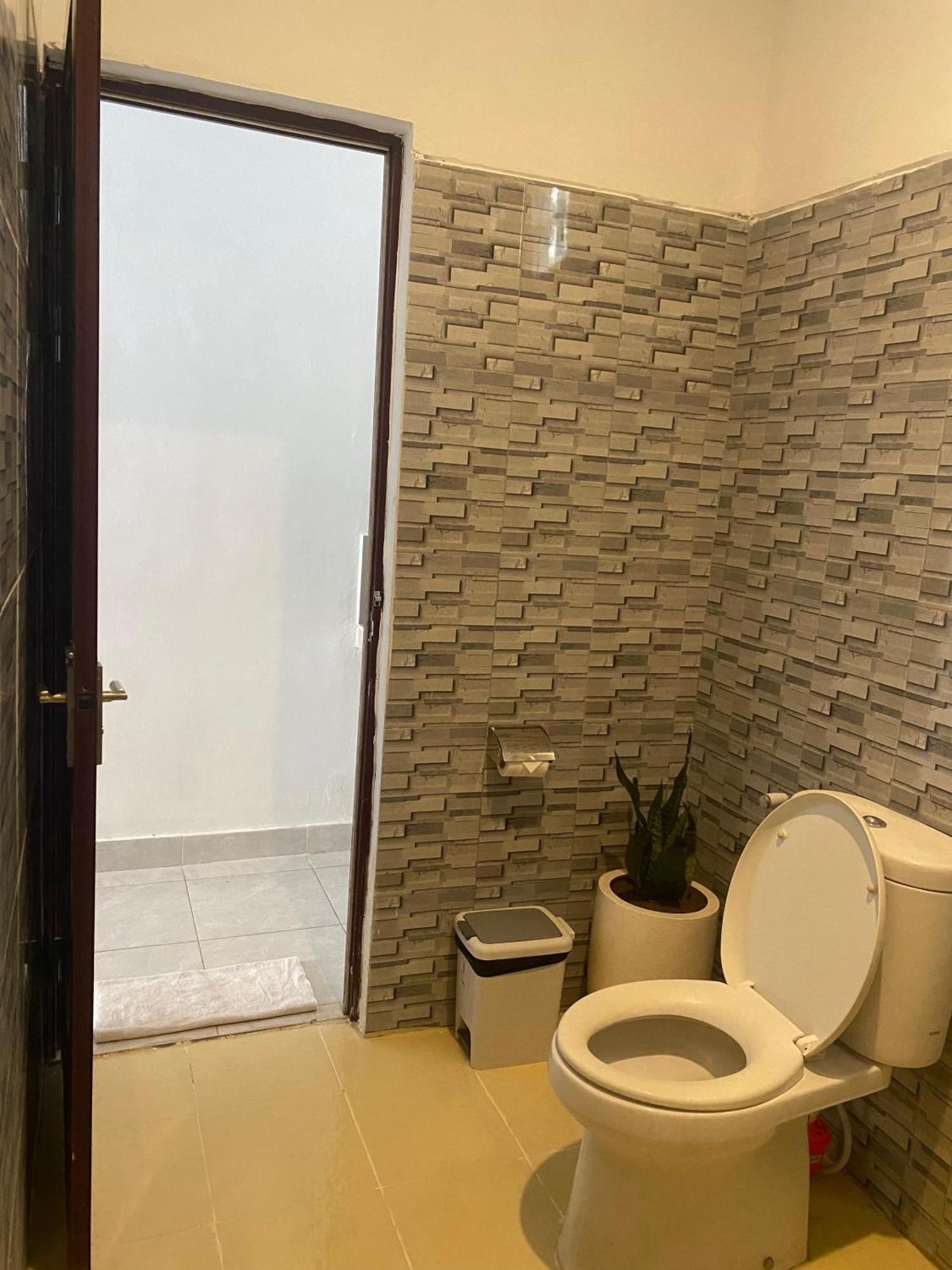 Kubu Mini Guest House Canggu Екстериор снимка
